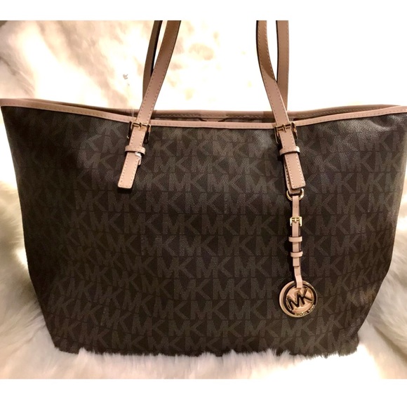 Michael Kors Handbags - Michael Kors Signature Jet Set Travel Brown Tote